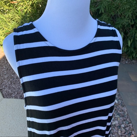 Swing Dress - Picture 4 of 6